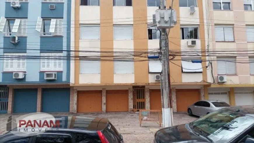 Foto 1 de Apartamento com 1 Quarto à venda, 50m² em Passo da Areia, Porto Alegre