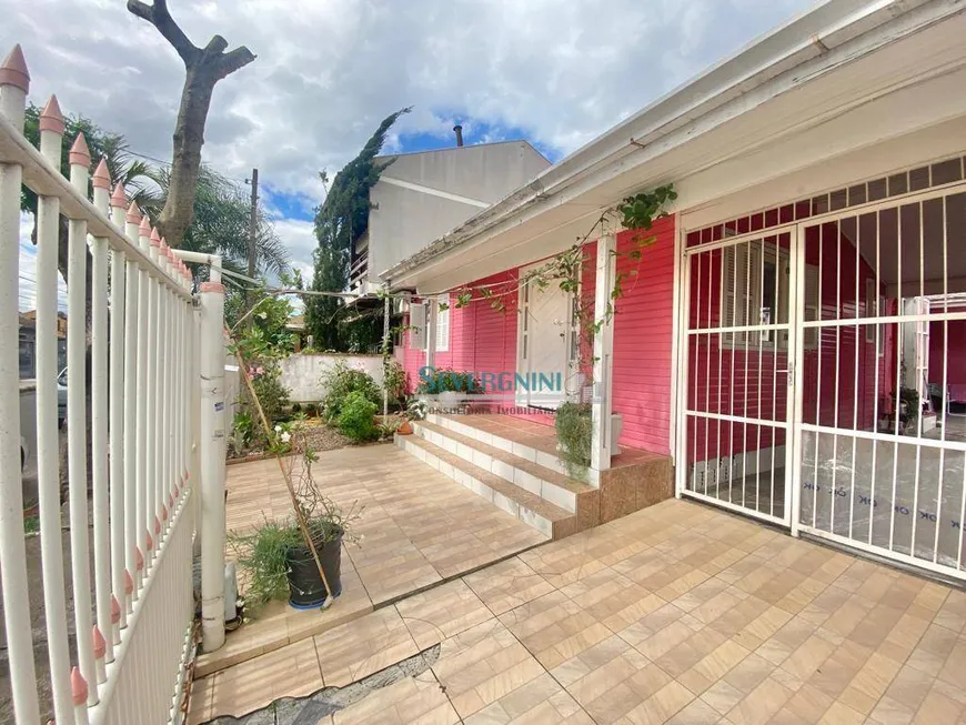 Foto 1 de Casa com 2 Quartos à venda, 56m² em Parque da Matriz, Cachoeirinha