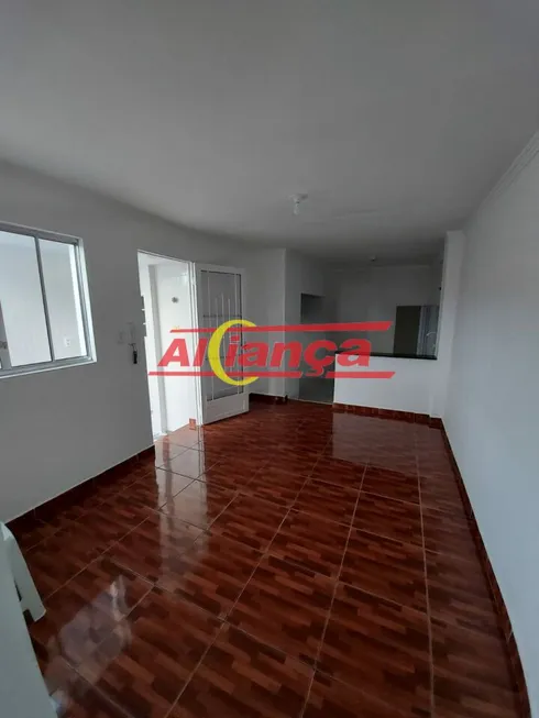 Foto 1 de Casa com 1 Quarto para alugar, 50m² em Vila Rio de Janeiro, Guarulhos