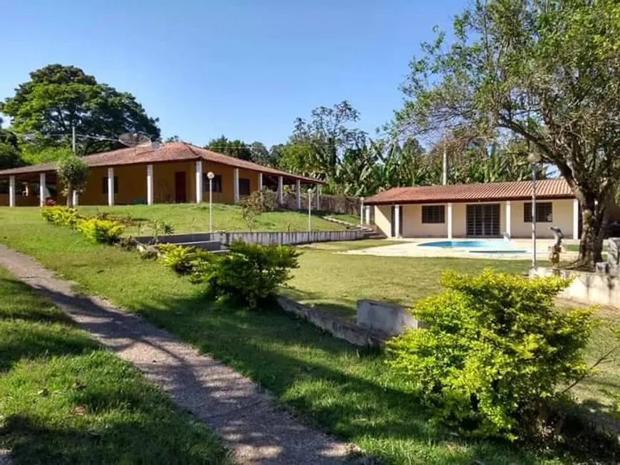 Foto 1 de Fazenda/Sítio com 3 Quartos à venda, 8500m² em , Mairinque