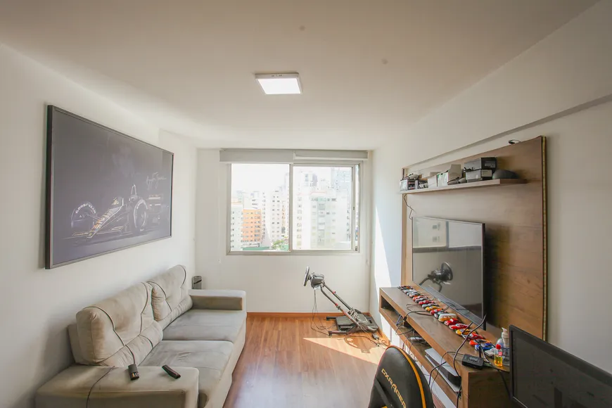 Foto 1 de Apartamento com 1 Quarto à venda, 48m² em Higienópolis, São Paulo