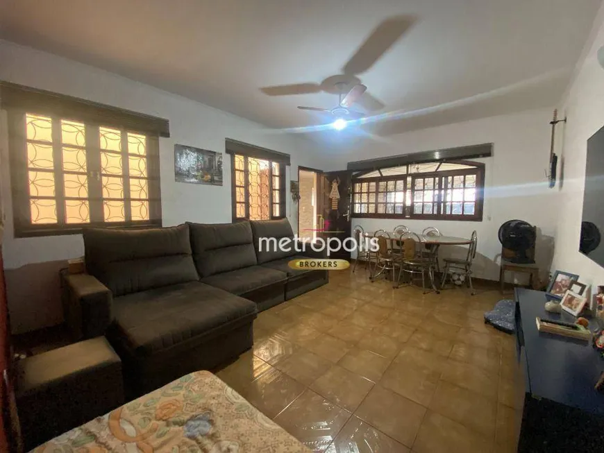 Foto 1 de Sobrado com 3 Quartos à venda, 180m² em Campestre, Santo André