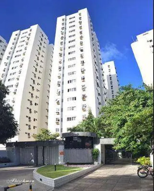 Foto 1 de Apartamento com 2 Quartos para alugar, 84m² em Torre, Recife