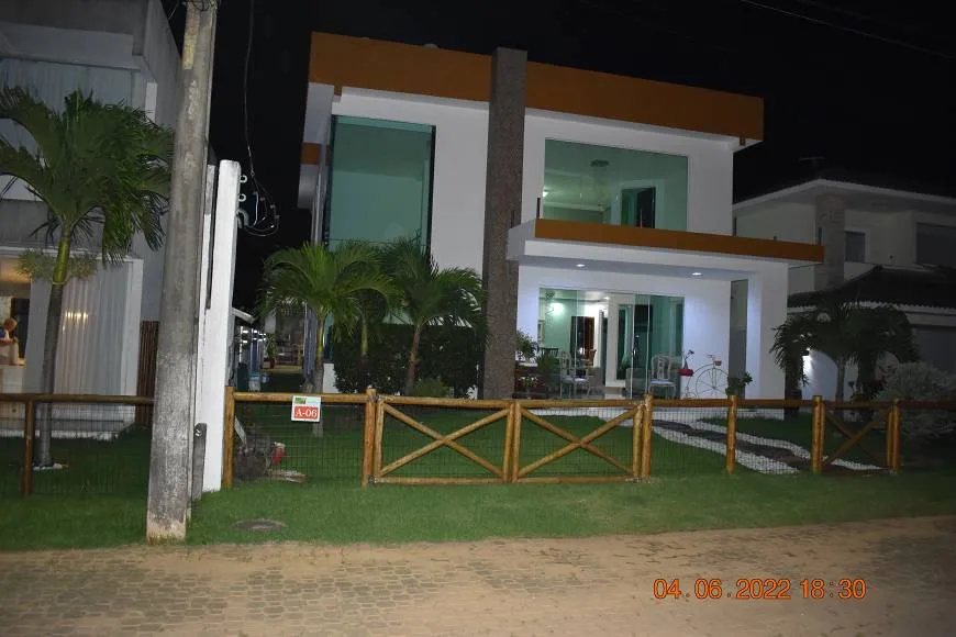 Foto 1 de Casa de Condomínio com 3 Quartos à venda, 241m² em Abrantes, Camaçari