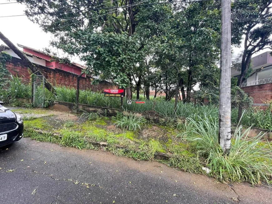 Foto 1 de Lote/Terreno à venda, 1000m² em Bandeirantes, Belo Horizonte