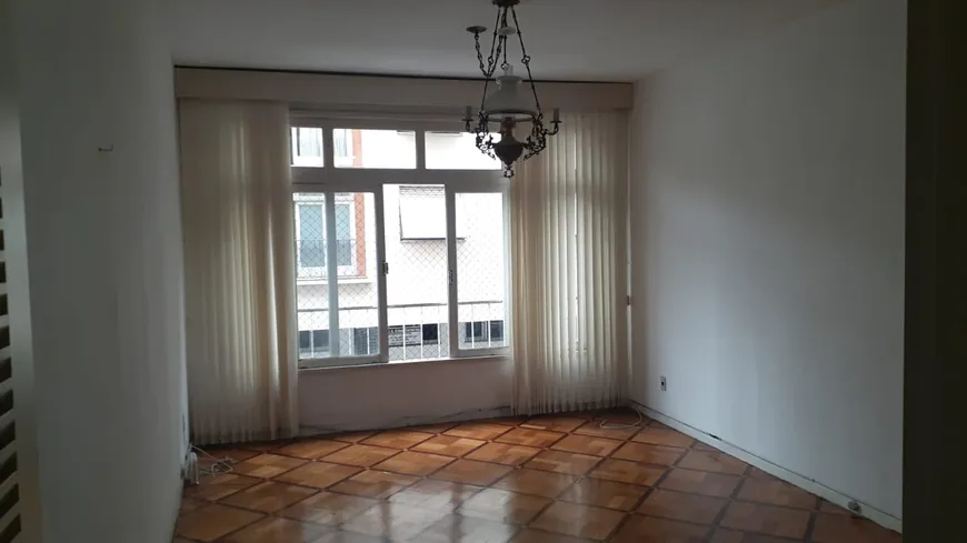 Foto 1 de Apartamento com 3 Quartos à venda, 136m² em Centro, Petrópolis
