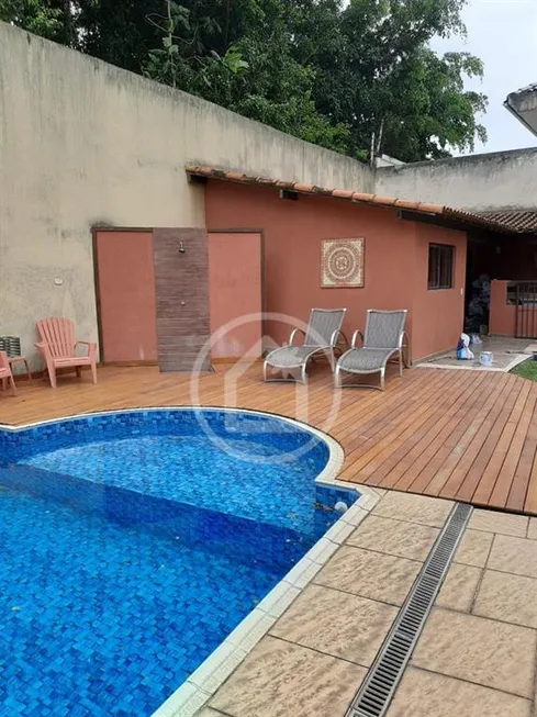 Foto 1 de Casa de Condomínio com 4 Quartos à venda, 612m² em Recreio Dos Bandeirantes, Rio de Janeiro