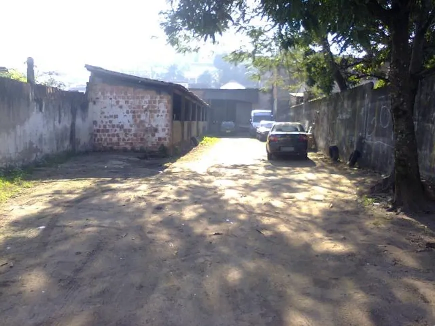 Foto 1 de Lote/Terreno à venda, 2000m² em Vila Itamarati, Duque de Caxias