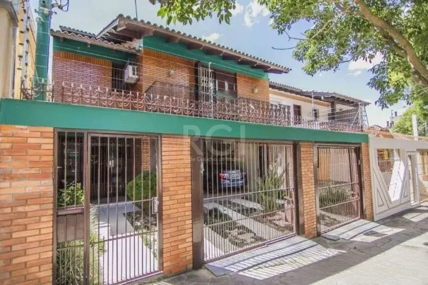 Foto 1 de Casa com 3 Quartos à venda, 446m² em Santana, Porto Alegre