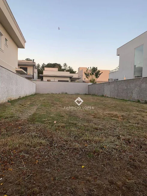 Foto 1 de Lote/Terreno à venda, 360m² em Jardim Califórnia, Jacareí