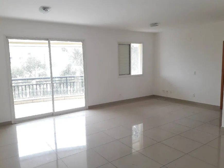 Foto 1 de Apartamento com 3 Quartos para alugar, 122m² em Tamboré, Santana de Parnaíba