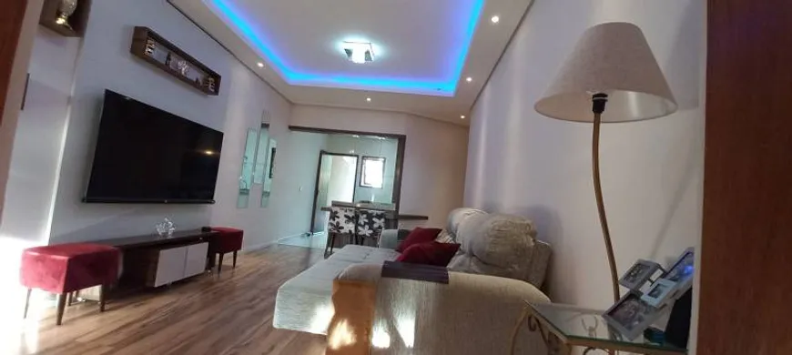 Foto 1 de Casa com 2 Quartos à venda, 150m² em Mogi Moderno, Mogi das Cruzes