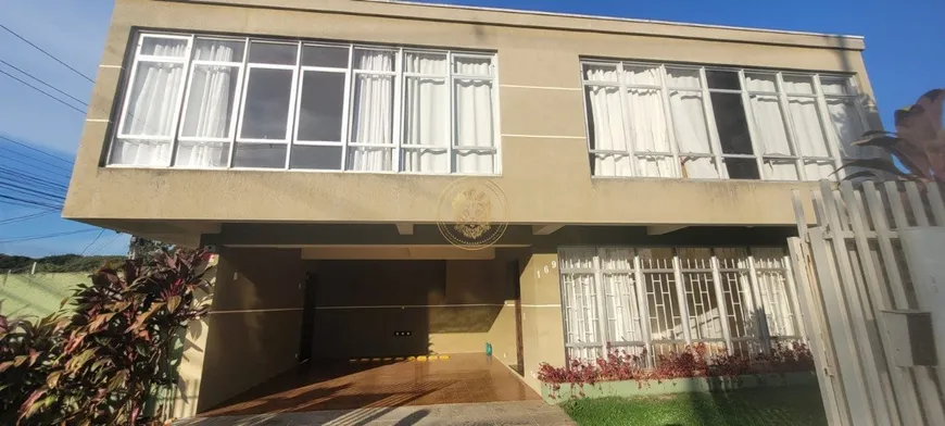 Foto 1 de Casa com 3 Quartos para alugar, 170m² em Santa Quitéria, Curitiba