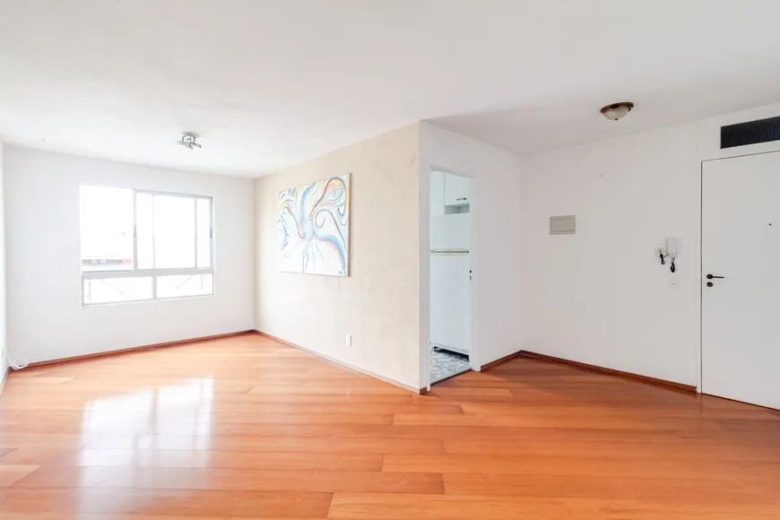 Foto 1 de Apartamento com 2 Quartos à venda, 62m² em Vila Santa Teresa, São Paulo