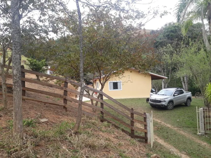 Foto 1 de Fazenda/Sítio com 2 Quartos à venda, 111m² em , Monteiro Lobato