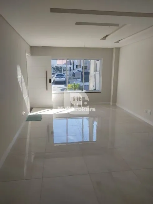 Foto 1 de Sobrado com 3 Quartos à venda, 178m² em Campo Comprido, Curitiba