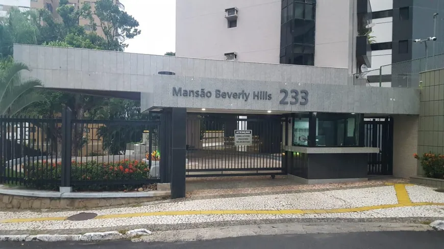 Foto 1 de Apartamento com 4 Quartos à venda, 340m² em Itaigara, Salvador