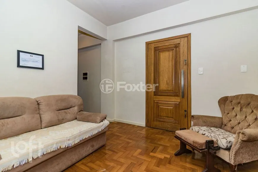 Foto 1 de Apartamento com 1 Quarto à venda, 47m² em Floresta, Porto Alegre