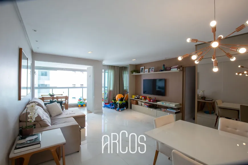 Foto 1 de Apartamento com 2 Quartos à venda, 104m² em Atalaia, Aracaju
