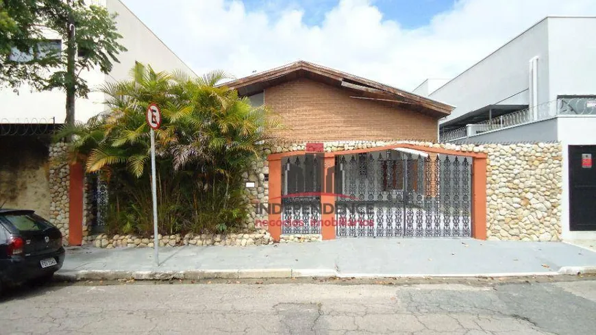 Foto 1 de Casa com 3 Quartos para venda ou aluguel, 126m² em Bosque dos Eucaliptos, São José dos Campos