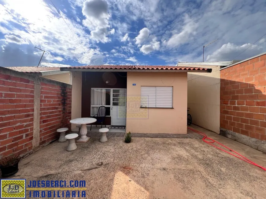 Foto 1 de Casa com 2 Quartos à venda, 51m² em Residencial Van Den Broek, Holambra