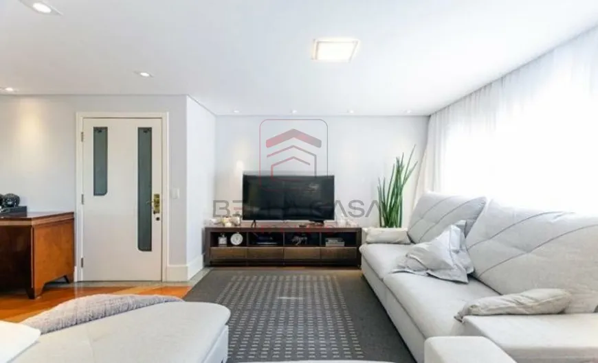Foto 1 de Apartamento com 3 Quartos à venda, 161m² em Móoca, São Paulo