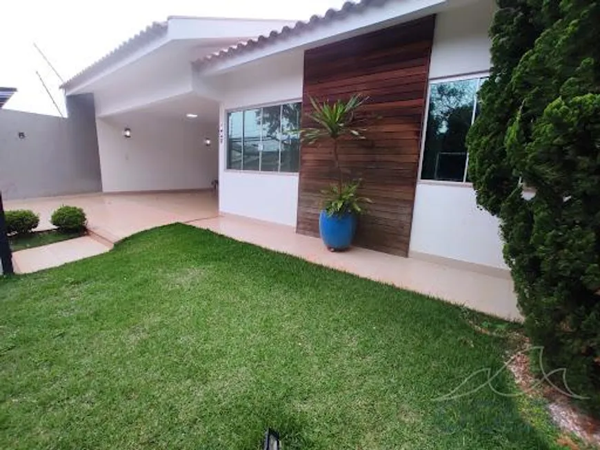 Foto 1 de Casa com 3 Quartos à venda, 176m² em Jardim Monte Rei, Maringá