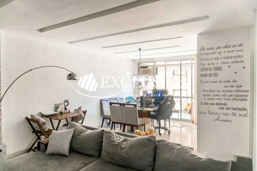 Foto 1 de Apartamento com 2 Quartos à venda, 130m² em Copacabana, Rio de Janeiro