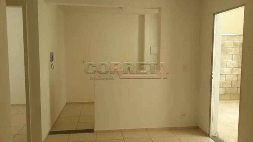 Foto 1 de Apartamento com 2 Quartos para alugar, 44m² em Umuarama, Araçatuba