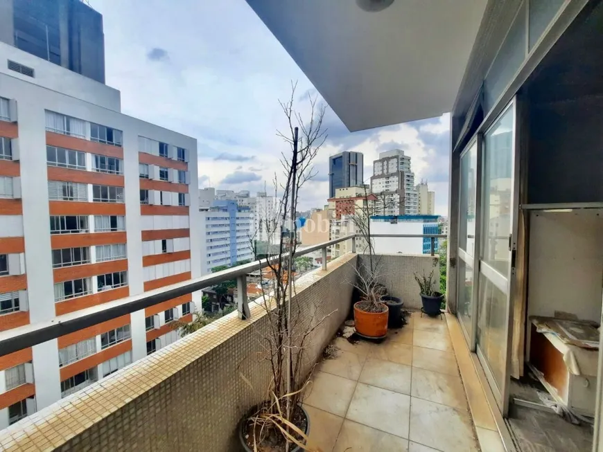 Foto 1 de Apartamento com 3 Quartos à venda, 190m² em Higienópolis, São Paulo