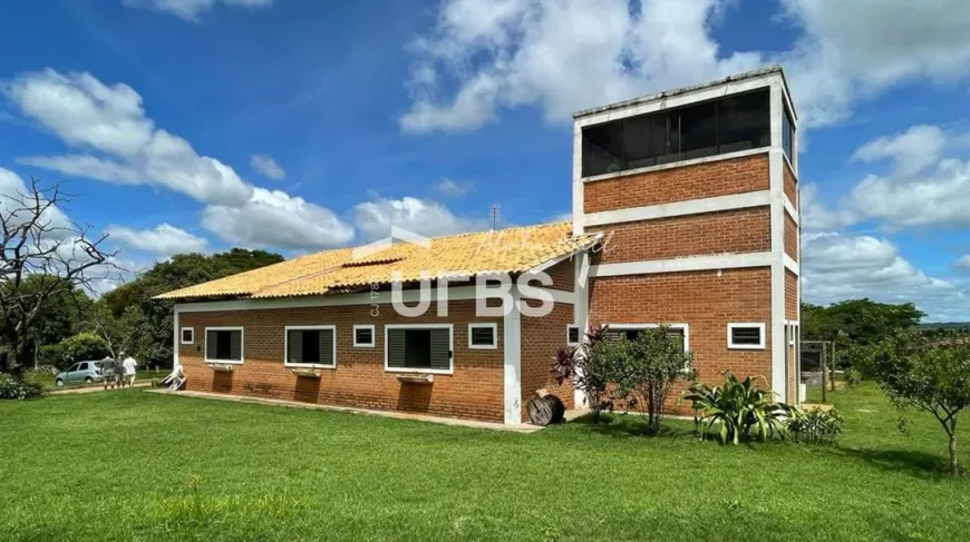 Foto 1 de Casa de Condomínio com 4 Quartos à venda, 250m² em Condominio Alto da Boa Vista, Senador Canedo