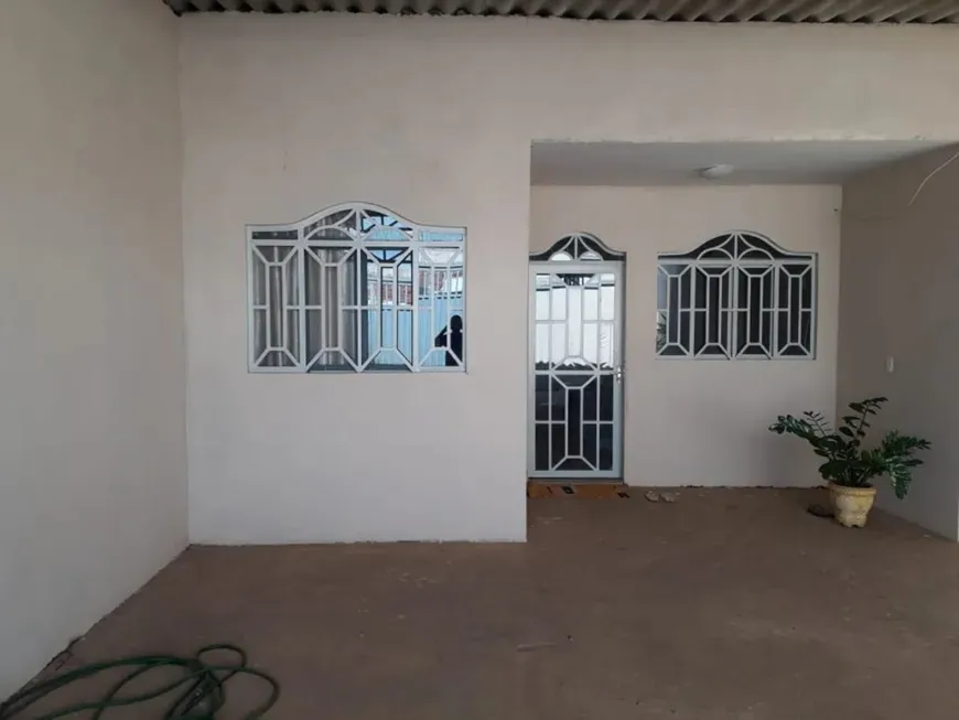 Foto 1 de Casa com 2 Quartos à venda, 75m² em Imbuí, Salvador