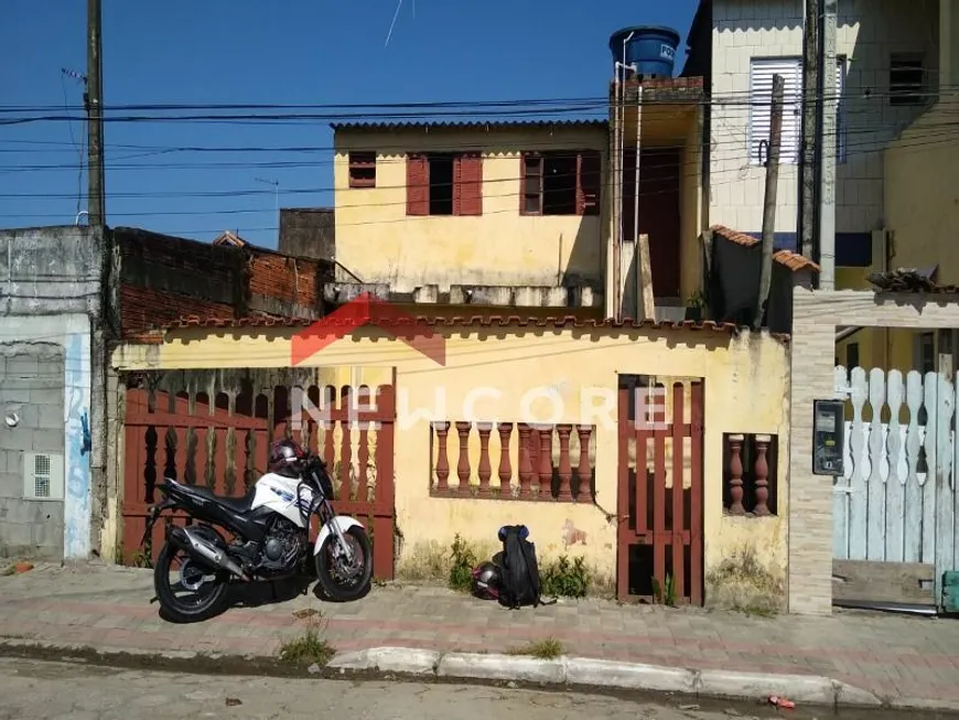 Foto 1 de Sobrado com 2 Quartos à venda, 50m² em Agenor de Campos, Mongaguá