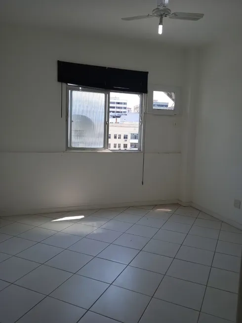 Foto 1 de Sala Comercial para alugar, 18m² em Tijuca, Rio de Janeiro