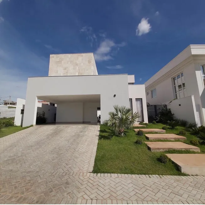 Foto 1 de Casa de Condomínio com 4 Quartos à venda, 350m² em Parque Amperco, Cuiabá