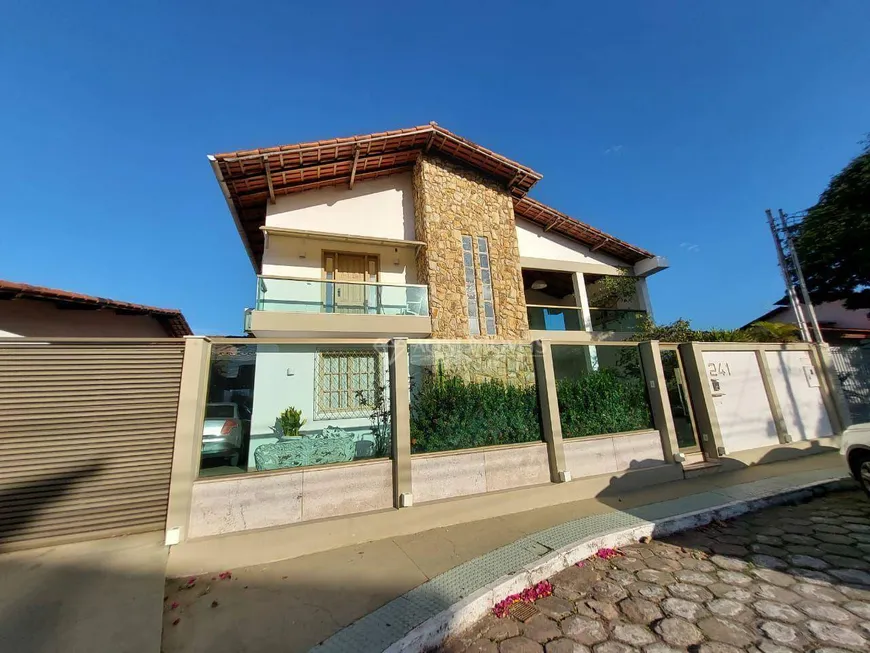 Foto 1 de Casa com 5 Quartos à venda, 400m² em Mata da Praia, Vitória