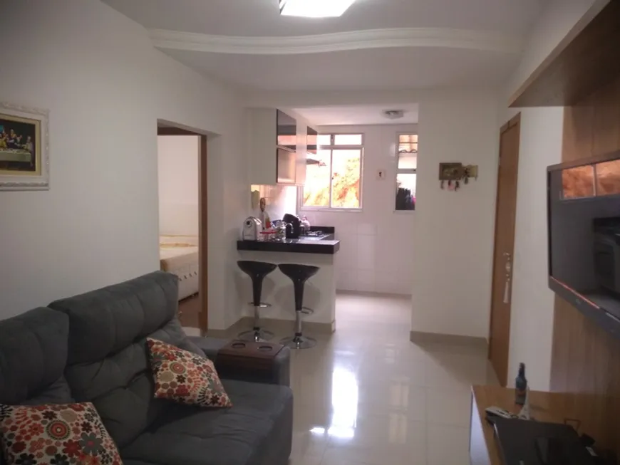 Foto 1 de Apartamento com 2 Quartos à venda, 57m² em Cabral, Contagem