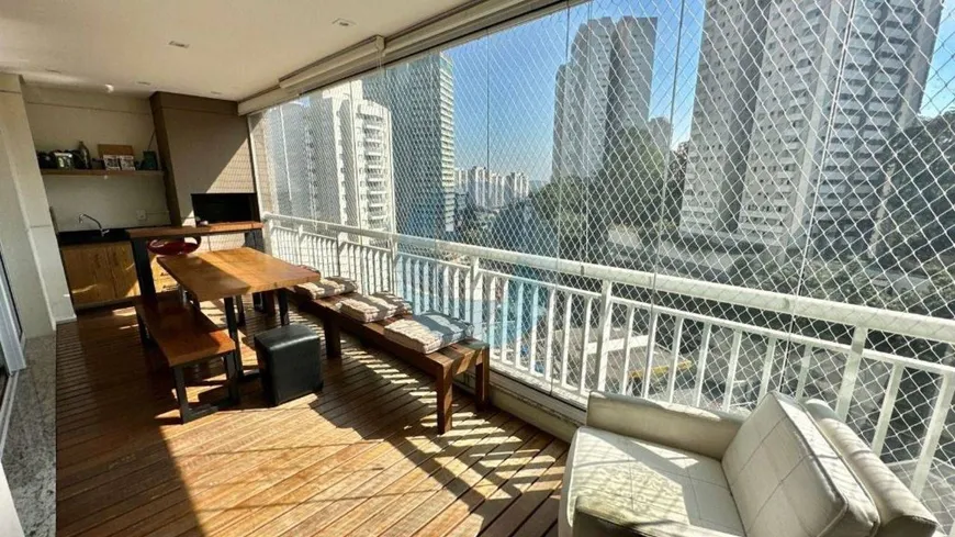 Foto 1 de Apartamento com 3 Quartos à venda, 128m² em Vila Palmeiras, São Paulo
