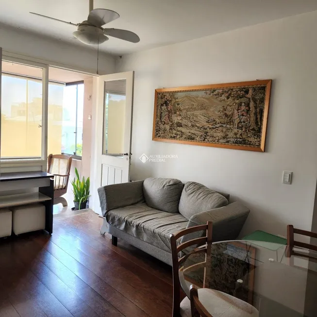 Foto 1 de Apartamento com 2 Quartos à venda, 75m² em Chácara das Pedras, Porto Alegre
