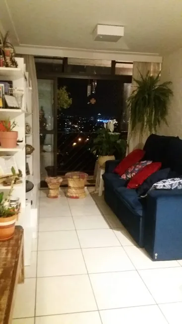 Foto 1 de Apartamento com 3 Quartos à venda, 76m² em Jardim Íris, São Paulo