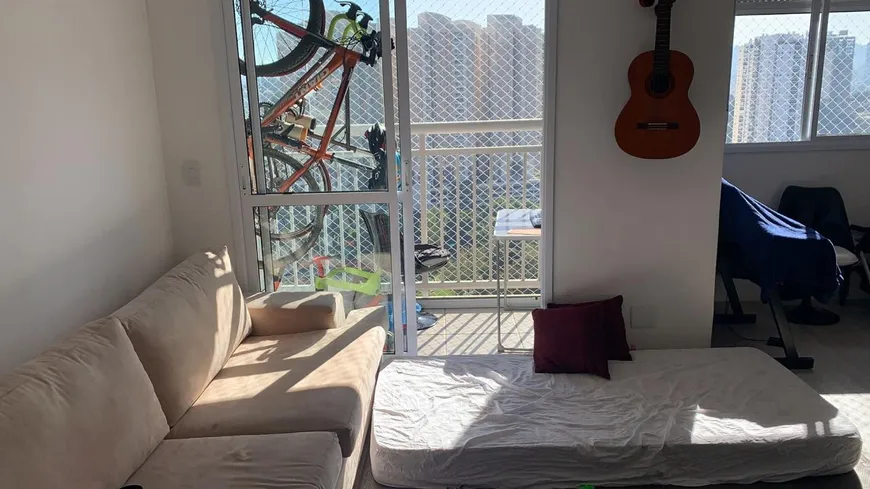 Foto 1 de Apartamento com 3 Quartos à venda, 72m² em Vila Boa Vista, Barueri