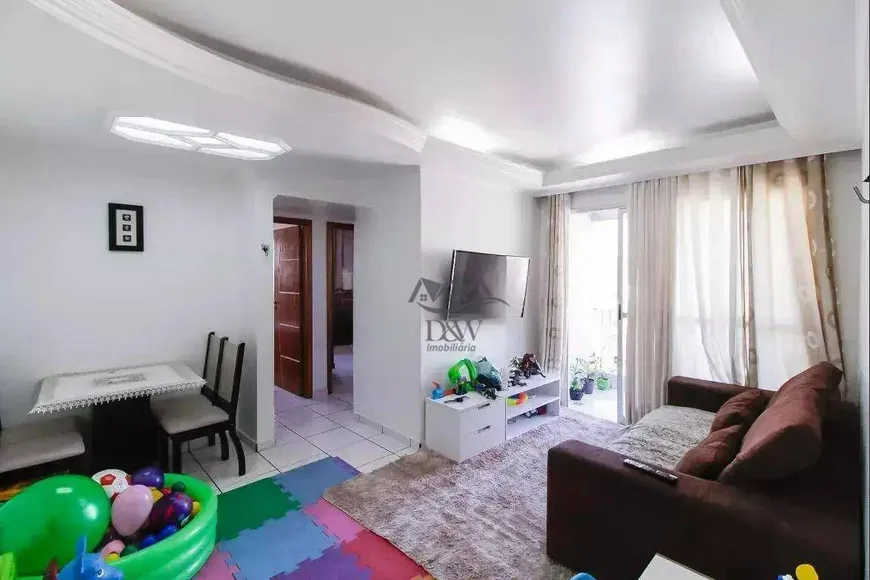 Foto 1 de Apartamento com 2 Quartos à venda, 60m² em Vila Tolstoi, São Paulo