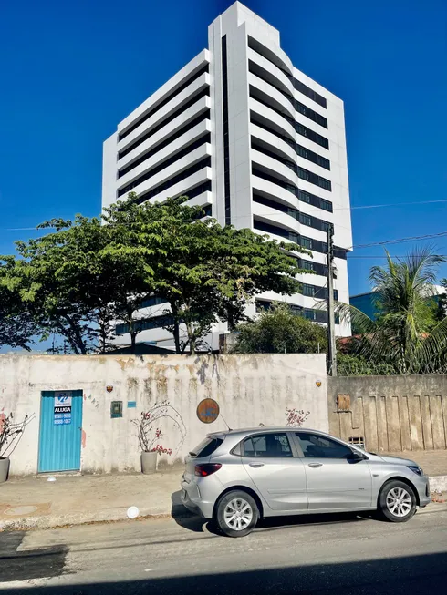 Foto 1 de Sala Comercial com 2 Quartos para alugar, 25m² em Gruta de Lourdes, Maceió