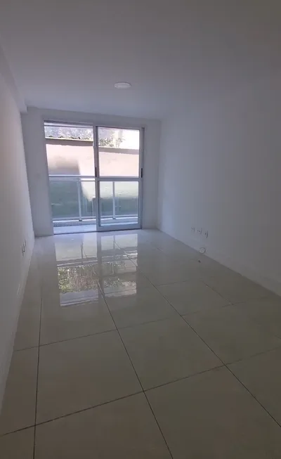 Foto 1 de Apartamento com 2 Quartos à venda, 68m² em Jacarepaguá, Rio de Janeiro