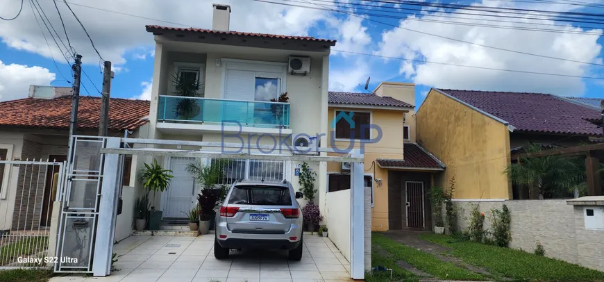 Foto 1 de Casa com 3 Quartos à venda, 135m² em Hípica, Porto Alegre