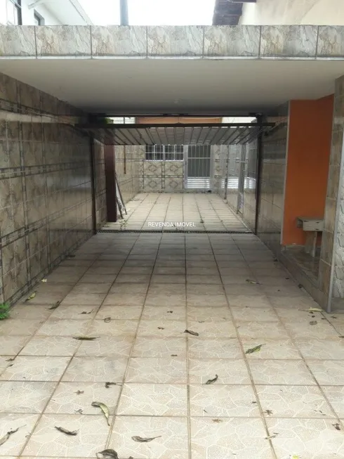 Foto 1 de Sobrado com 4 Quartos para alugar, 188m² em Jardim Aeroporto, São Paulo