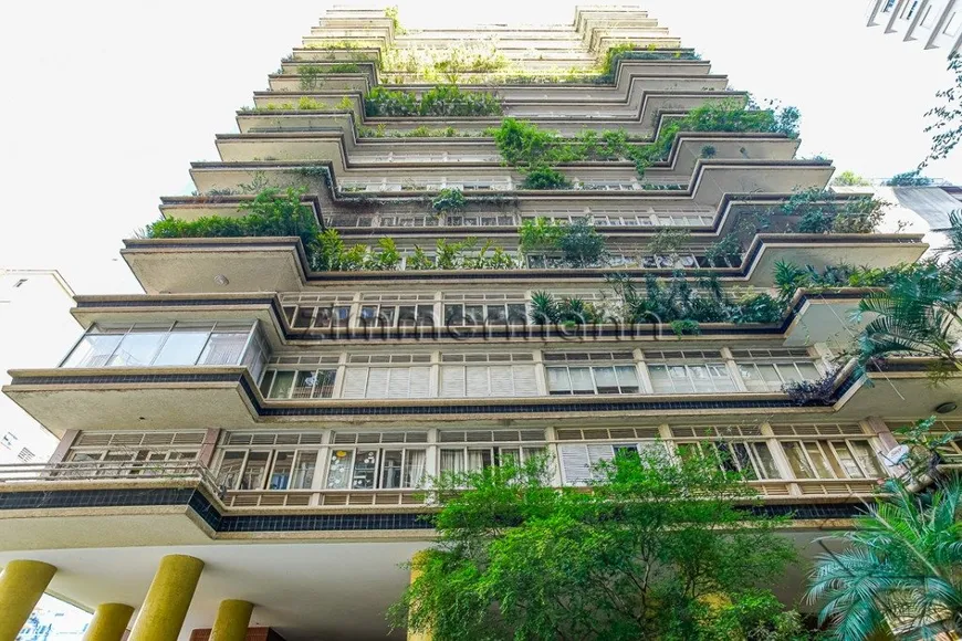 Foto 1 de Apartamento com 2 Quartos à venda, 87m² em Higienópolis, São Paulo