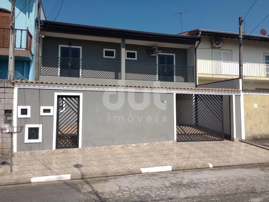 Foto 1 de Sobrado com 3 Quartos à venda, 235m² em Vila Manoel Ferreira, Campinas