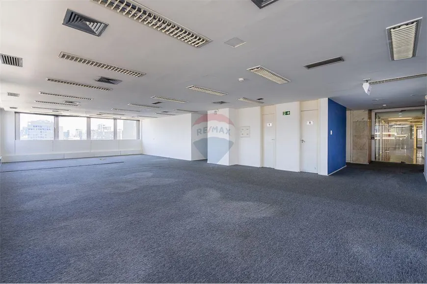 Foto 1 de Sala Comercial à venda, 822m² em Centro, São Paulo