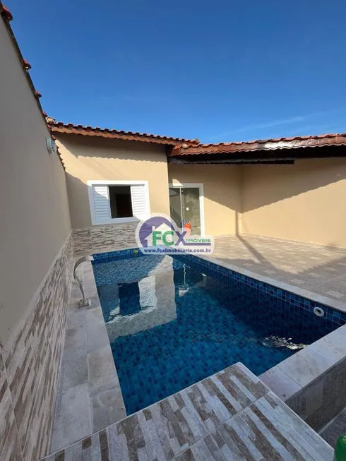 Foto 1 de Casa com 2 Quartos à venda, 91m² em Baln. Jd. Praia Grande, Mongaguá